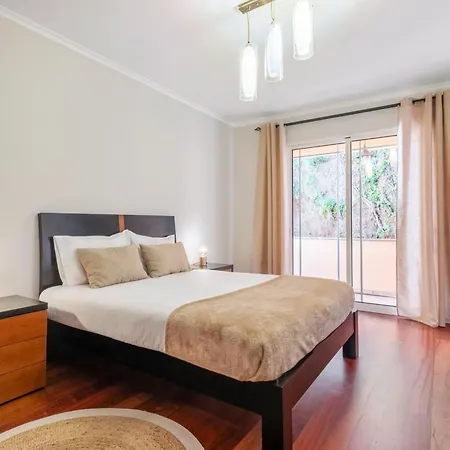 Σπίτι διακοπών Kula By Kaamah - 3 Bedroom With Barbecue *