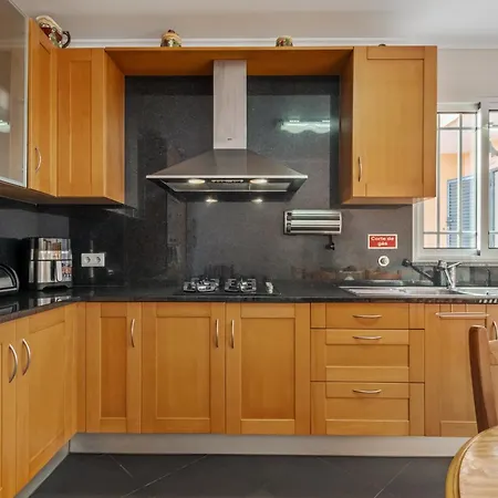 Σπίτι διακοπών Kula By Kaamah - 3 Bedroom With Barbecue
