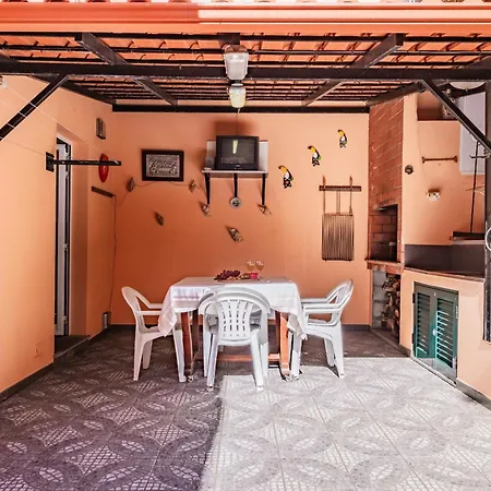 Σπίτι διακοπών Kula By Kaamah - 3 Bedroom With Barbecue *